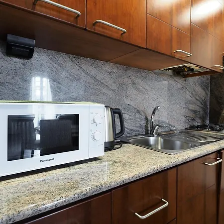 Mila Apartments Magenta-3